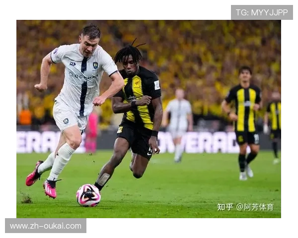 球探探足球即时比分为用户提供详细的比赛直播信息和比分变化，帮助足球迷第一时间了解比赛进展和结果